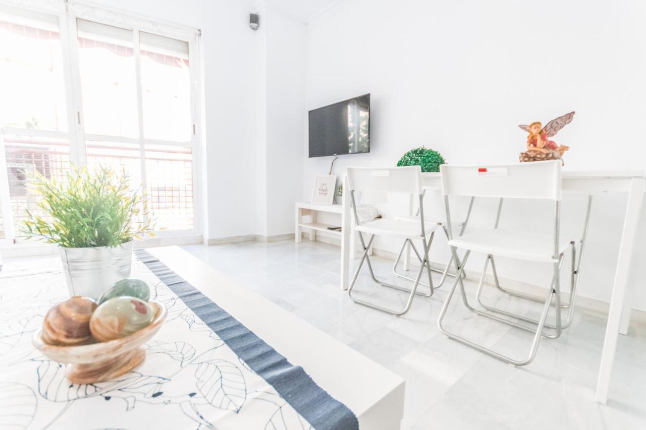Apartamento Cubo's Apartamento Origen del Sur&Free Parking Málaga Exterior foto